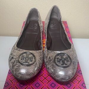 Tory Burch Heidi Ballet In Pewter Metallic Womens 8.5 Flat Shoes